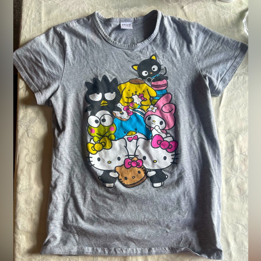 hello kitty café shirt
